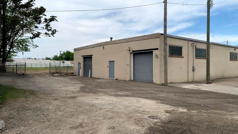More Photos Of 4050 E 116th St, Cleveland Warehouse For Sale