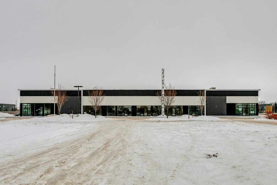 Primary Photo Of 1003 Parsons Rd SW, Edmonton General Retail For Lease