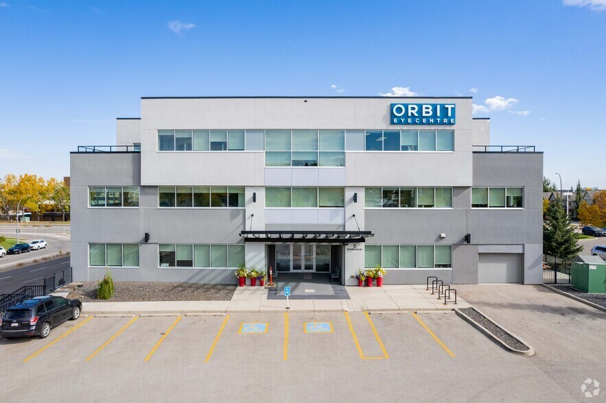 More Photos Of 5 Richard Way SW, Calgary Medical For Lease