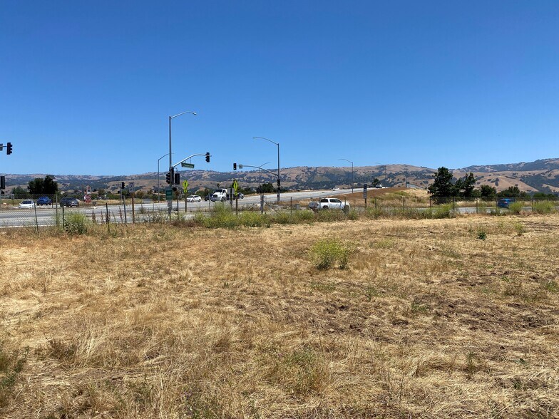 More Photos Of Tennant Ave, Morgan Hill Land For Sale