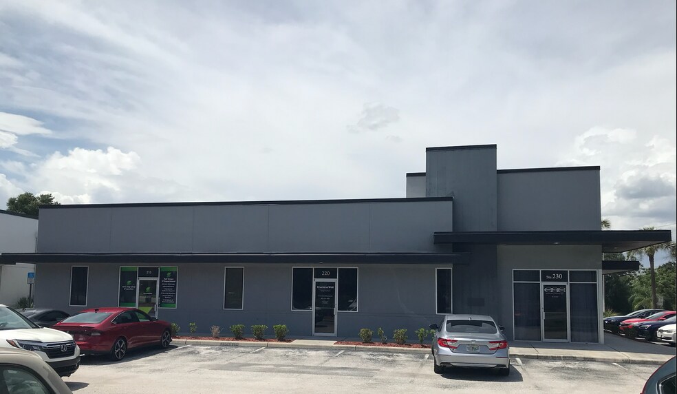 More Photos Of 6645 Vineland Rd, Orlando Medical For Lease