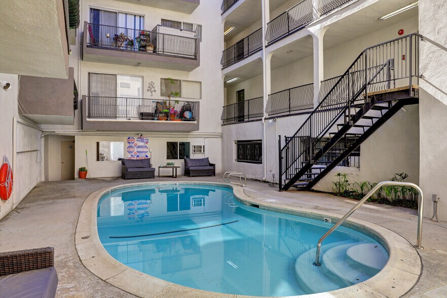 More Photos Of 12325 Chandler Blvd, Valley Village Apartments For Sale