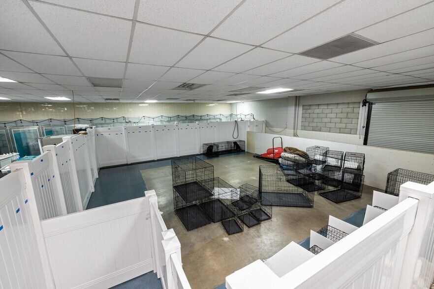 More Photos Of 68766 Perez Rd, Cathedral City Warehouse For Sale