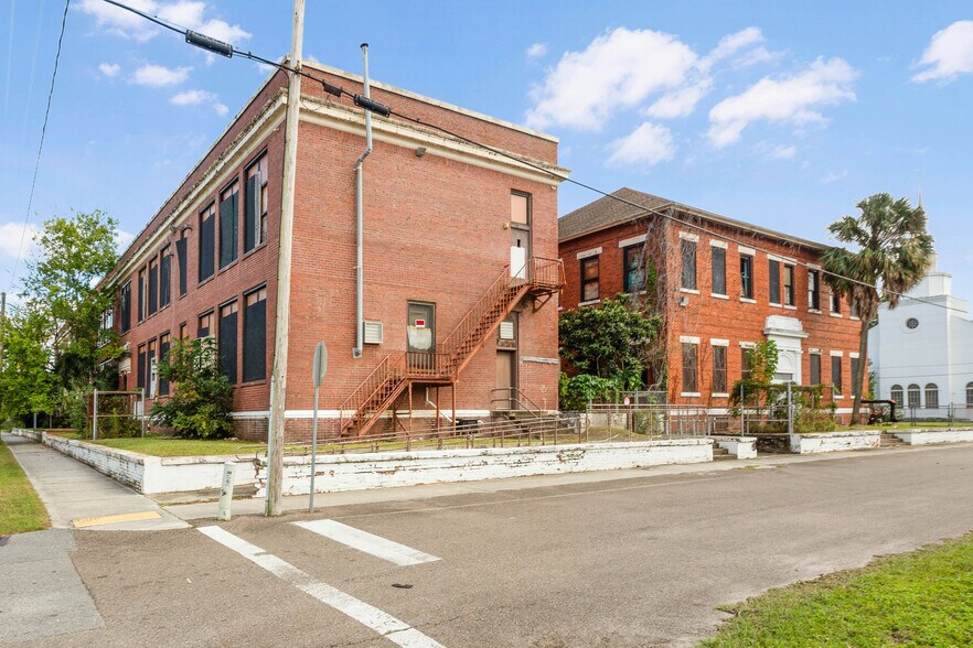 More Photos Of 1221 E 16th St, Jacksonville Schools For Sale