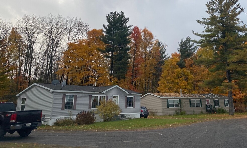 More Photos Of 12425 Timber Trl, Adams Center Manufactured Housing Mobile Home Park For Sale