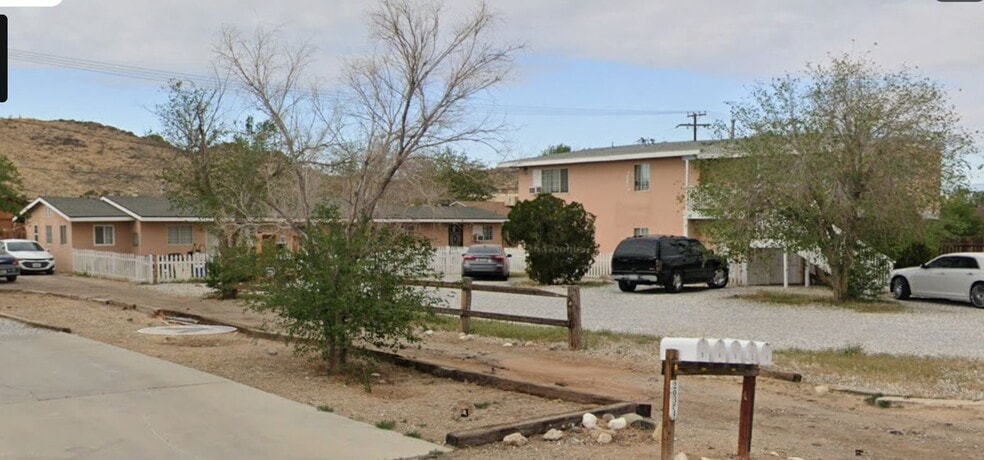 More Photos Of 20365 Broken Bow Rd, Apple Valley Apartments For Sale