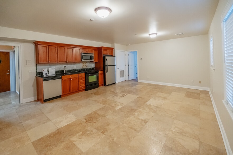 More Photos Of 45-47 Spring St, Ossining Apartments For Sale