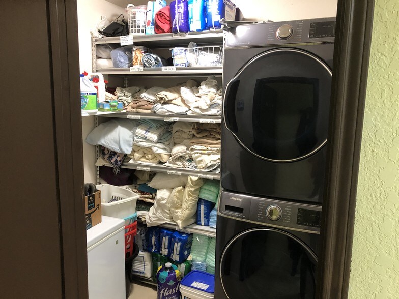 More Photos Of 2522 Holly Hill Dr, San Antonio Medical For Lease