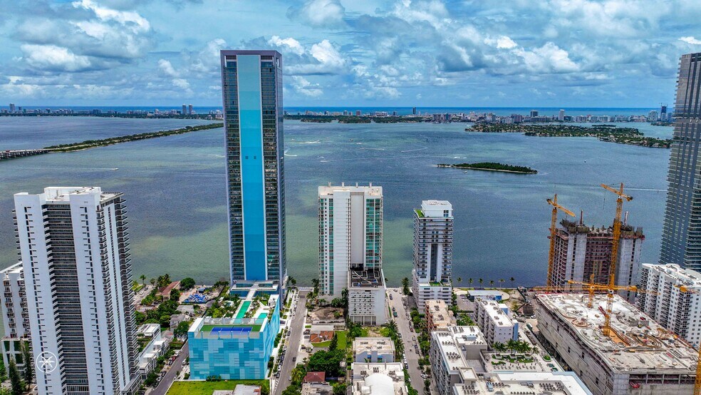 More Photos Of 702-708 NE 26th St, Miami Land For Sale