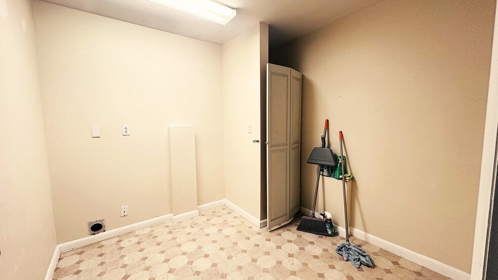 More Photos Of 3594 Old Chamblee Tucker Rd, Atlanta Medical For Lease