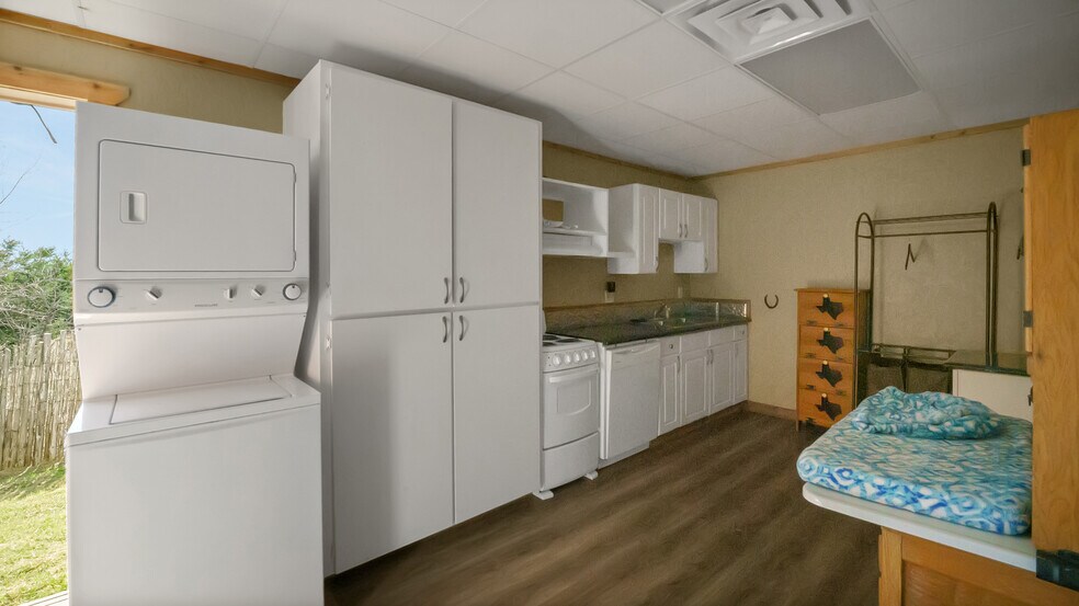 More Photos Of 5778 FM 933, Whitney Manufacturing For Sale