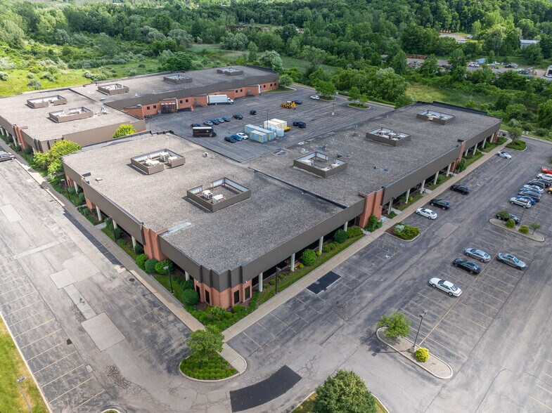 More Photos Of 7615 Omnitech Pl, Victor Showroom For Lease