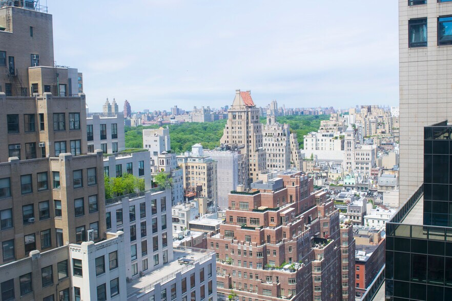More Photos Of 645 Madison Ave, New York Office For Lease