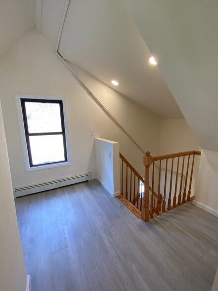 More Photos Of 145 Westervelt Ave, Staten Island Storefront Retail Residential For Sale