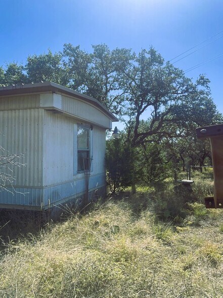 More Photos Of 1276 Farm to Market Road 574, Mullin Land For Sale