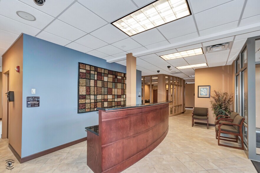 More Photos Of 10062 W 190th Pl, Mokena Office For Lease