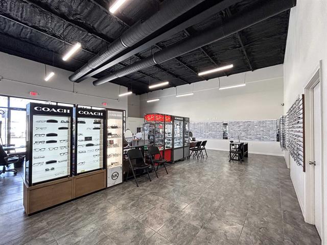 More Photos Of 1401 Jacaman Rd, Laredo General Retail For Lease