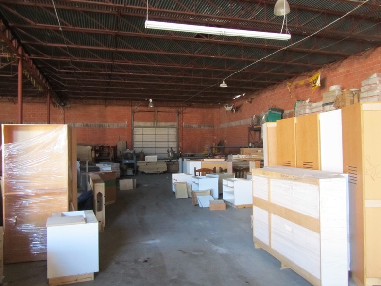 More Photos Of 2621 Lipan St, Corpus Christi Warehouse For Sale