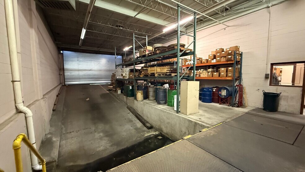 More Photos Of 4300 H St, Philadelphia Warehouse For Lease
