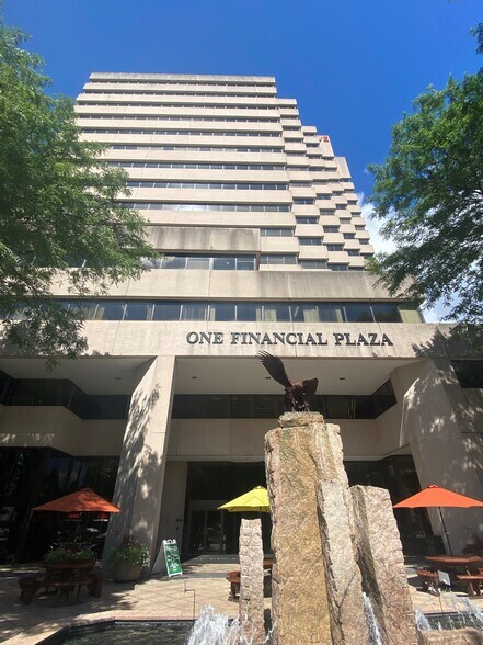 More Photos Of 1350 Main St, Springfield Office For Lease