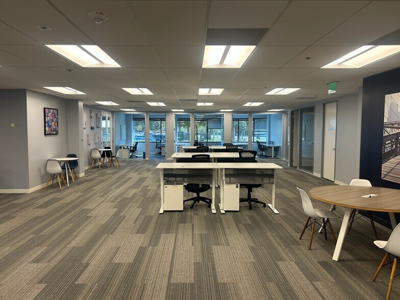 Primary Photo Of 1810 Gateway Dr, San Mateo Office For Lease