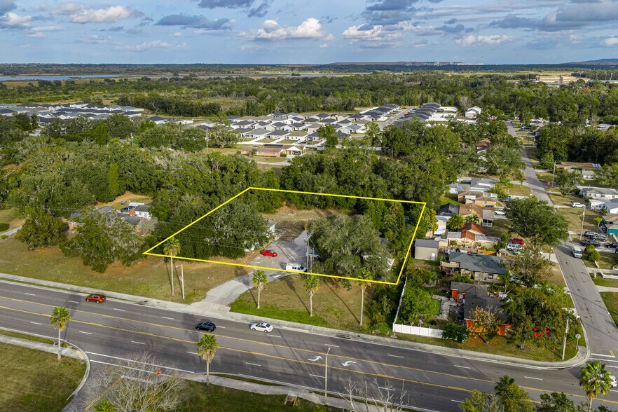 More Photos Of 100 NE 10th Ter, Mulberry Multifamily For Sale