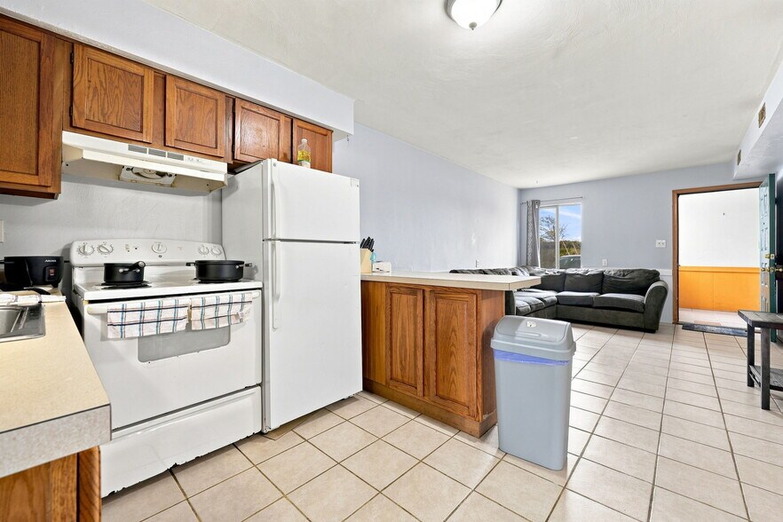 More Photos Of 3207 Briggs St, Kill Devil Hills Apartments For Sale