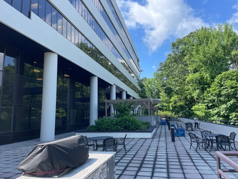 More Photos Of 5550 Peachtree Pky, Peachtree Corners Office For Lease