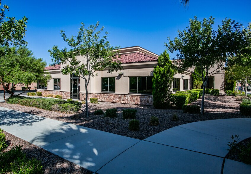 More Photos Of 1587 E Windmill Ln, Las Vegas Office For Sale