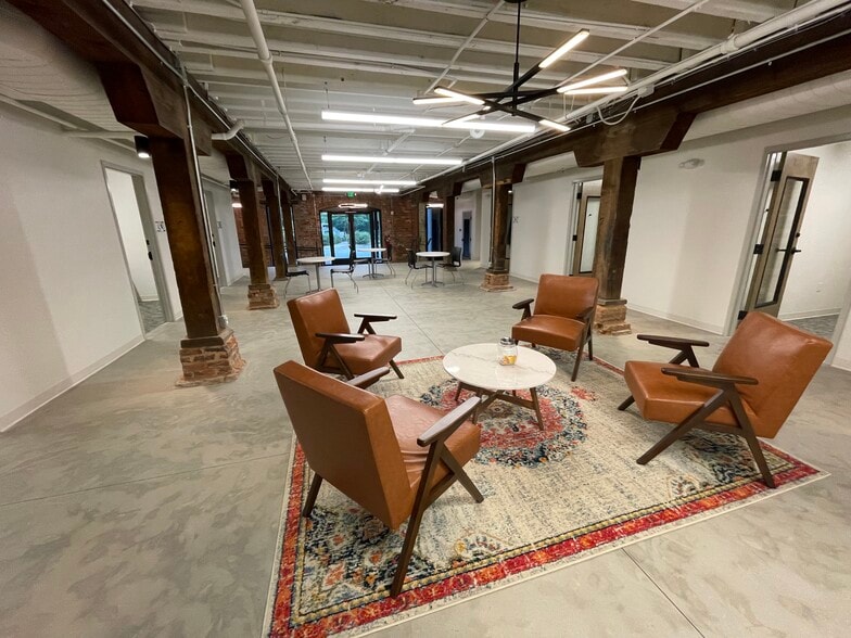 More Photos Of 1 Augusta St, Greenville Loft Creative Space For Lease