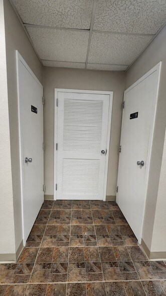 More Photos Of 2199 N Monroe St, Tallahassee Office For Lease