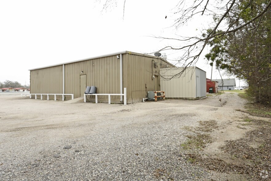 More Photos Of 701 N Martin Luther King Jr Hwy, Mexia Restaurant For Sale