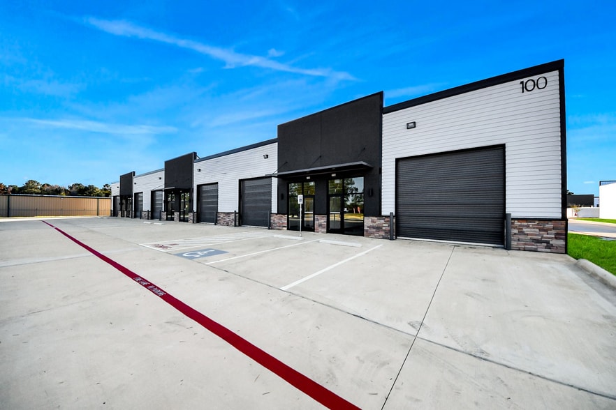 More Photos Of 18011 Cypress Rose Hill Rd, Cypress Unknown For Lease