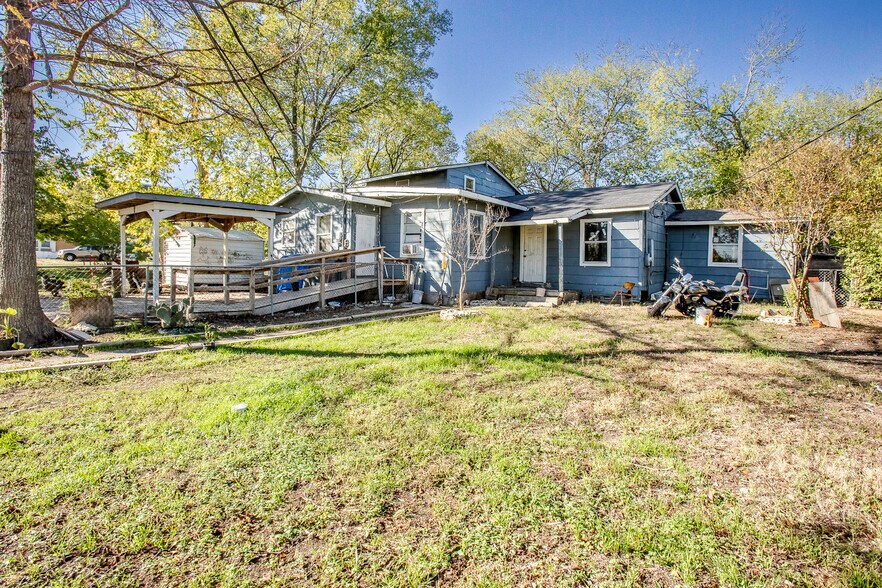More Photos Of 162 Mendoza Ln, Buda Land For Sale