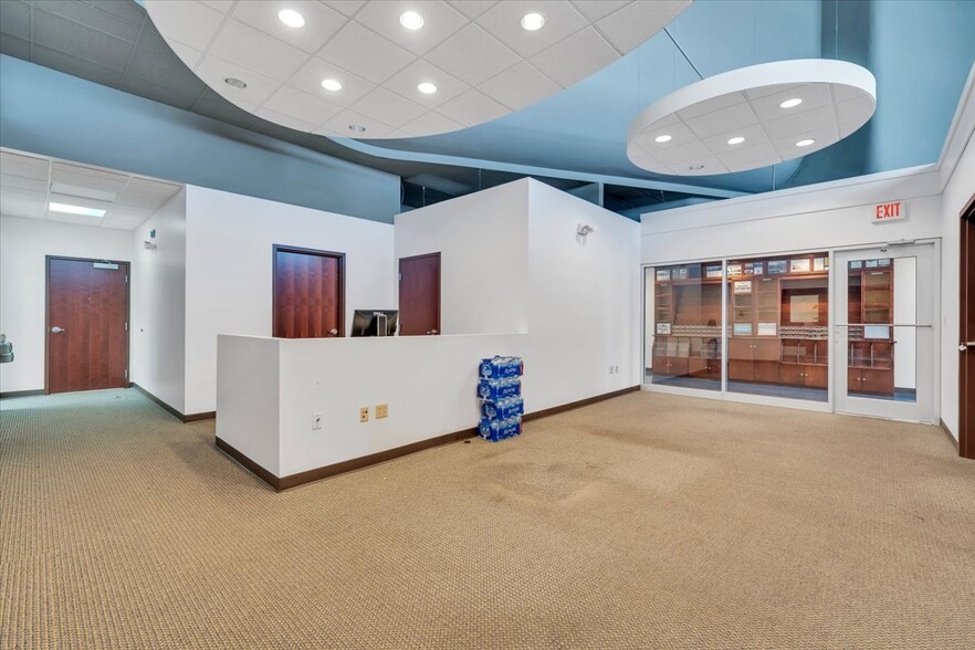 More Photos Of 210 S Jefferson St, Roanoke Loft Creative Space For Sale