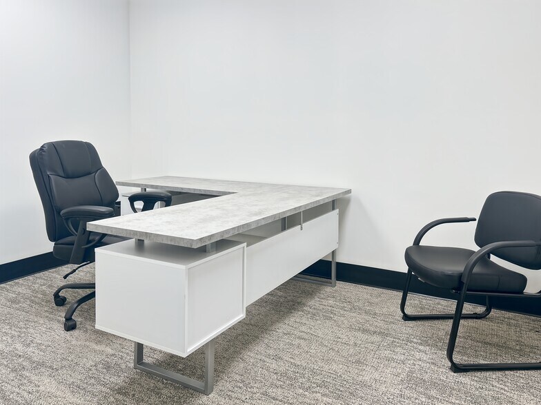More Photos Of 1301 Industrial Dr, Crestview Coworking Space