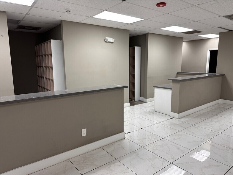 More Photos Of 4101 NW 3rd Ct, Plantation Medical For Lease