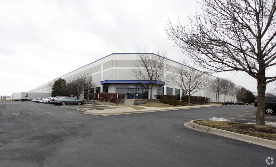 More Photos Of 4100 Rock Creek Blvd, Joliet Unknown For Lease