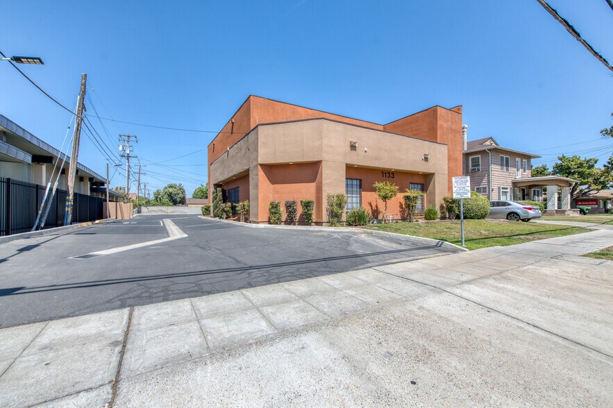 More Photos Of 1133 E Olive Ave, Fresno Office For Sale