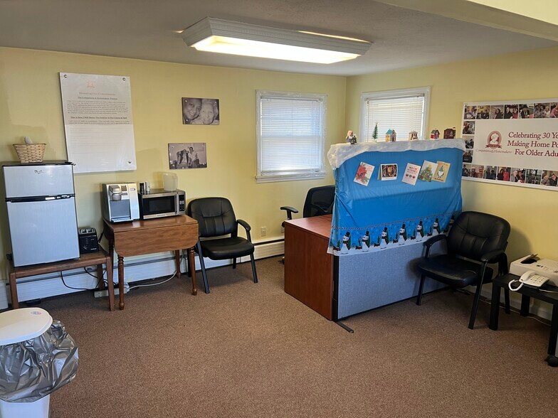 More Photos Of 88 Hazard Ave, Enfield Office For Sale