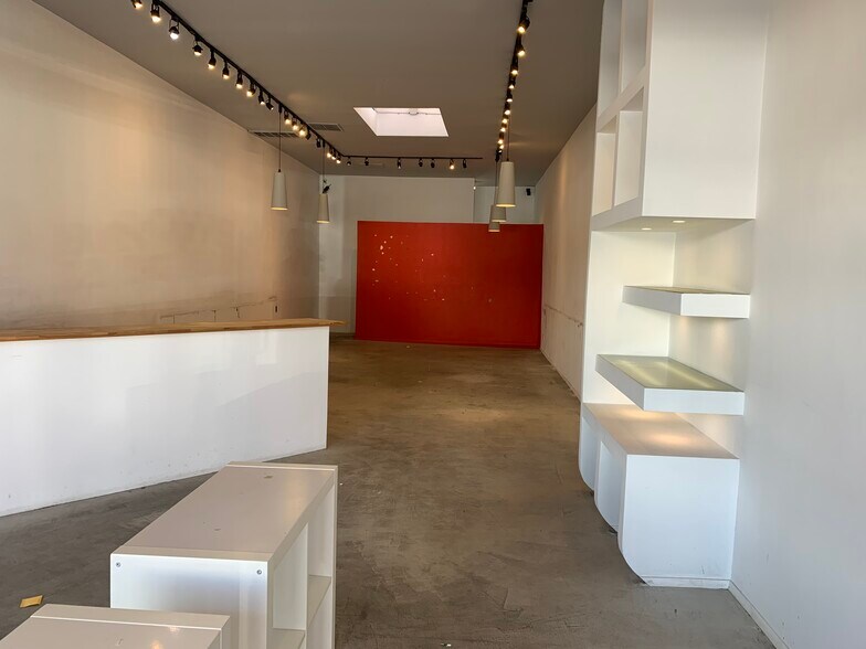 More Photos Of 7368-7374 Melrose Ave, Los Angeles Storefront For Lease