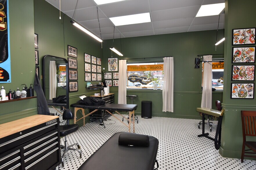 More Photos Of 4010 Hillsboro Pike, Nashville Garden Center For Lease