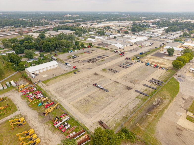 More Photos Of , Elkhart Unknown For Sale