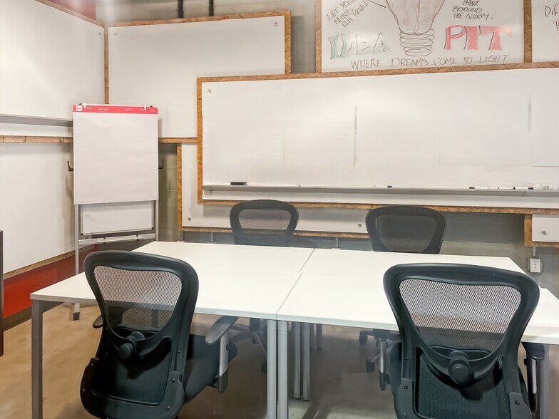 More Photos Of 2021 Guadalupe St, Austin Coworking Space