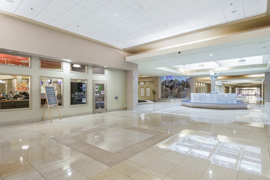 More Photos Of 57725 Twenty Nine Palms Hwy, Yucca Valley Freestanding For Lease