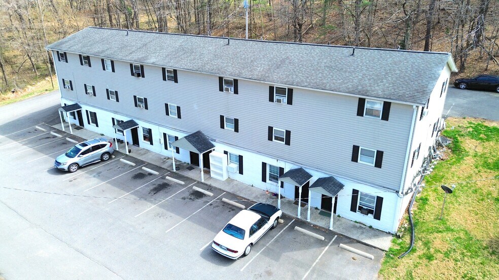 More Photos Of 85 Green Meadow Ln, Rocky Mount Apartments For Sale