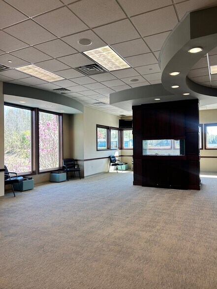 More Photos Of 463 Tremont St W, Port Orchard Medical For Lease