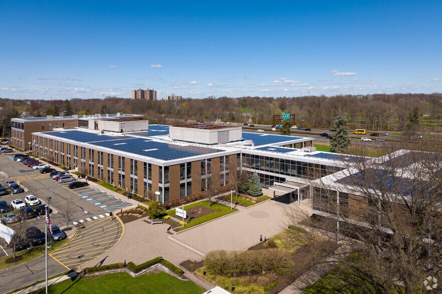 More Photos Of 1515 Broad St, Bloomfield Unknown For Lease