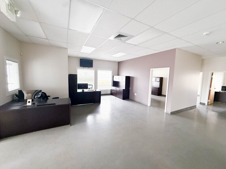 More Photos Of 712 E 2400 N, Tooele Warehouse For Sale