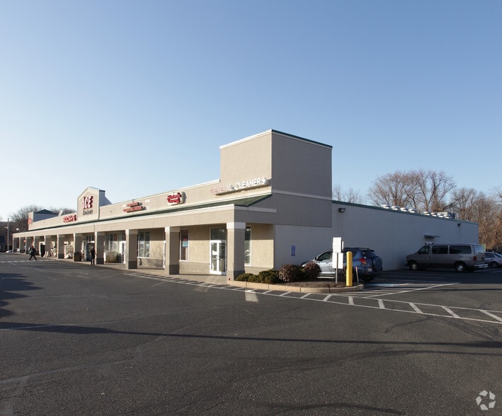 More Photos Of 479-505 Newton St, South Hadley Unknown For Lease